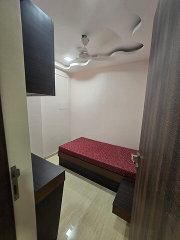 Bathroom in 2.5 BHK Apartment at Ameet Tower, Chembur – for Sale