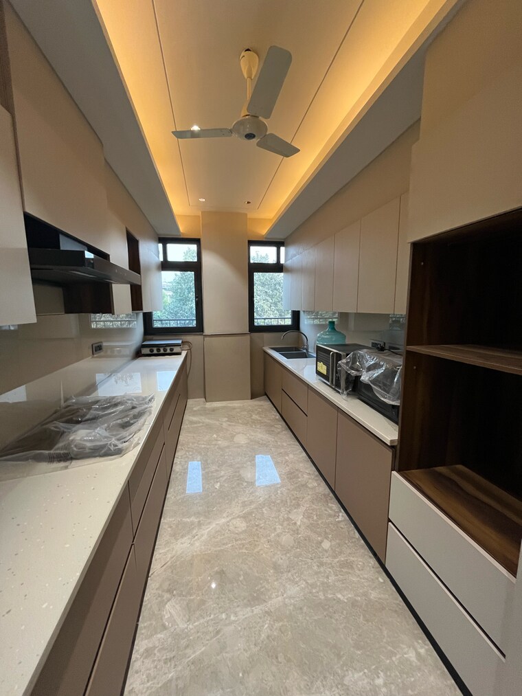 Kitchen, ansal-sushant-lok-i 4 Bedroom 300 Sq.Yd. Builder Floor In Sector 43 Gurgaon 9506072