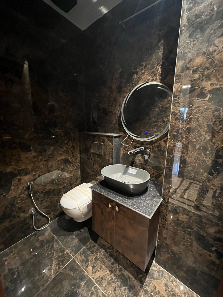 Bathroom, ansal-sushant-lok-i 4 Bedroom 300 Sq.Yd. Builder Floor In Sector 43 Gurgaon 9506072