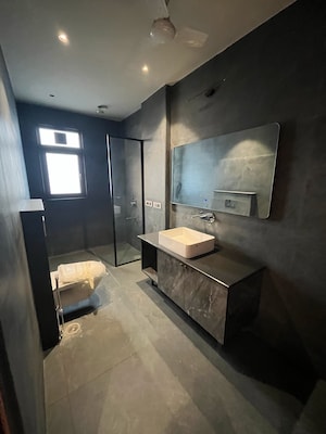 Bathroom in 4 BHK Builder Floor at Ansal Sushant Lok I, Sector 43 – for Rent