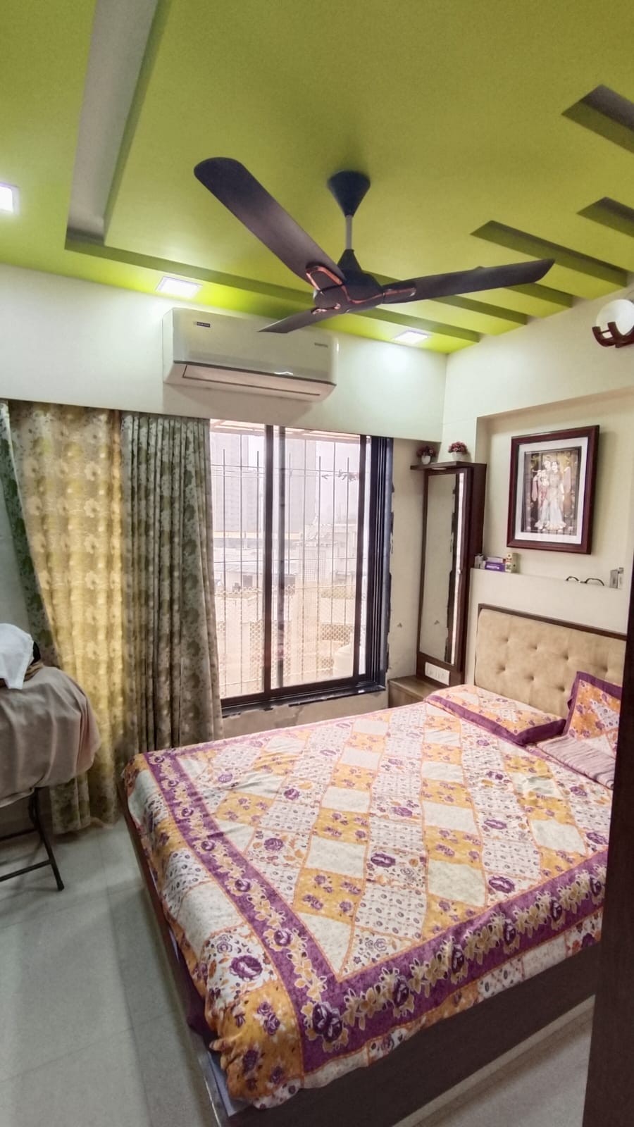 3 BHK + Pooja Room Apartment For Rent in Evershine Millennium Paradise