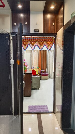 Building Lobby in 3 BHK Apartment at Evershine Millennium Paradise, Kandivali East – for Rent