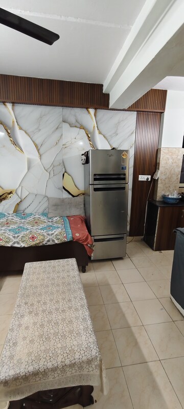 Living Room in 1 BHK Apartment at Golf Links – for Rent