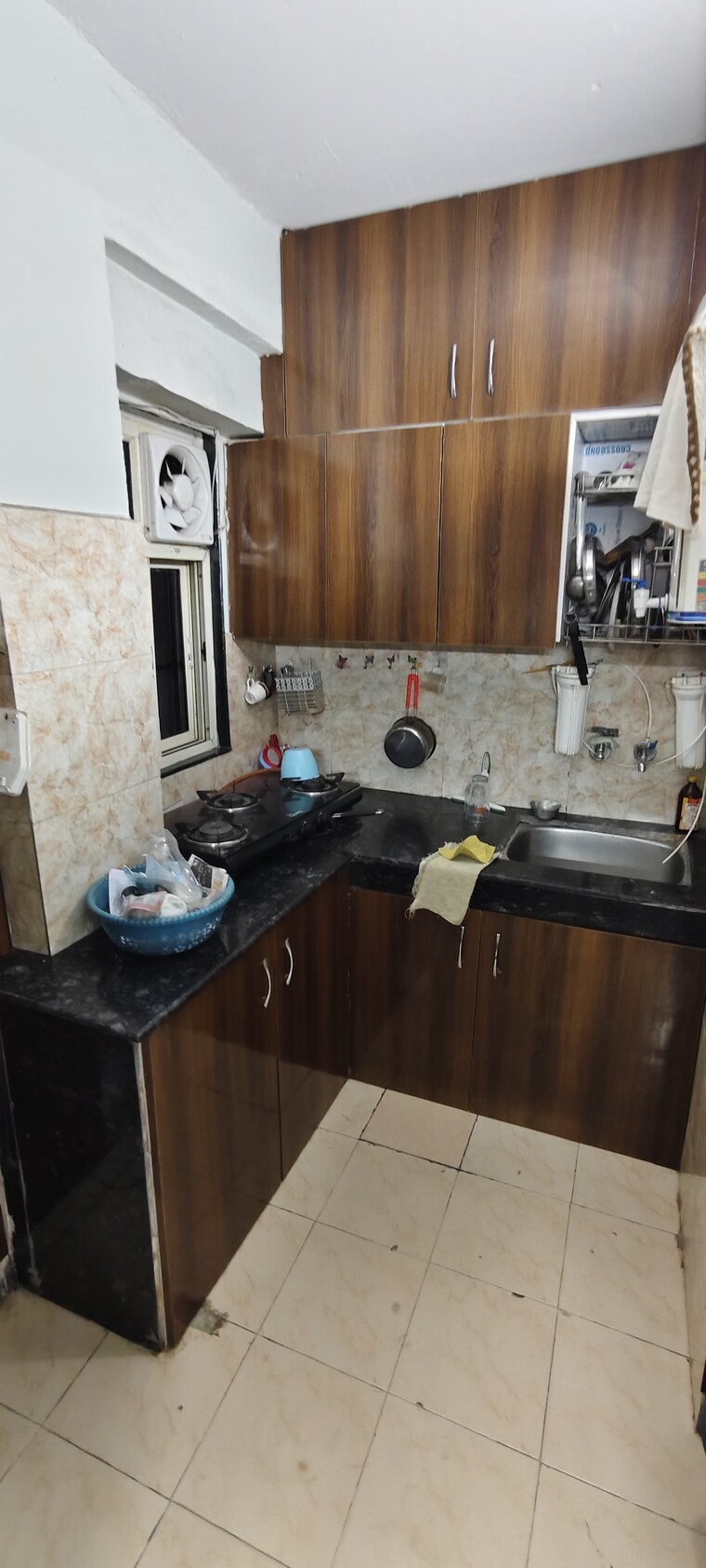 Kitchen, golf links 1 Bedroom 500 Sq.Ft. Apartment In Golf Links Delhi 9506093