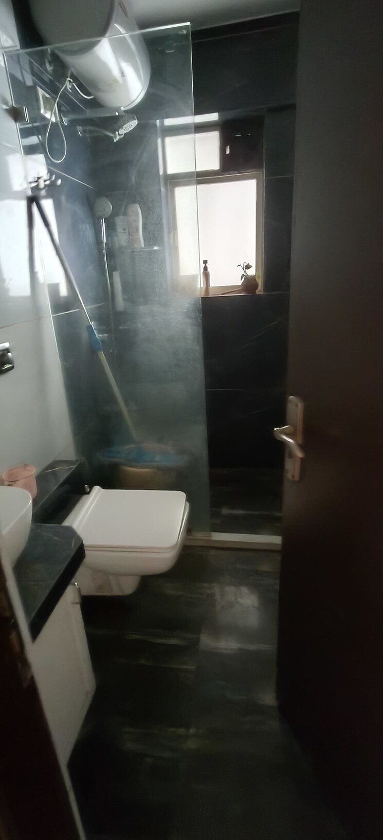 Bathroom, anmol-tower 3 Bedroom 1400 Sq.Ft. Apartment In Goregaon West Mumbai 9506096