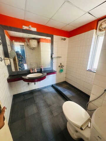 Team Area in 3 BHK Apartment at Bestech Park View City 2, Sector 49 – for Rent