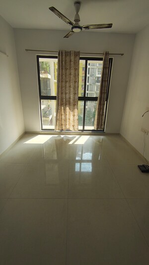 Furnished Amenities in 1 BHK Apartment at Lodha Lakeshore Greens, Dombivli East – for Rent