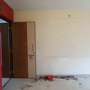 Room in 1 BHK Apartment at Om Residency Ulwe, Ulwe Sector 5 – for Sale