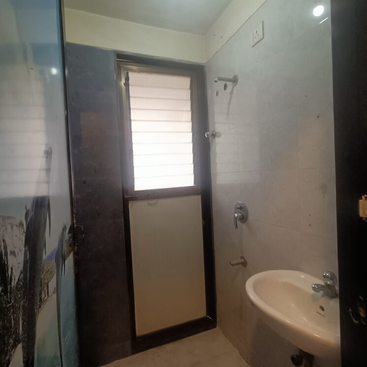Bathroom, om-residency-ulwe 1 Bedroom 450 Sq.Ft. Apartment In Ulwe Sector 5 Navi Mumbai 9506134