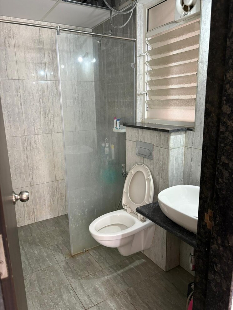 Bathroom, kolte-patil-life-republic-sec-r7-7th-avenue-i 2.5 Bedroom 950 Sq.Ft. Apartment In Hinjewadi Pune 9506133