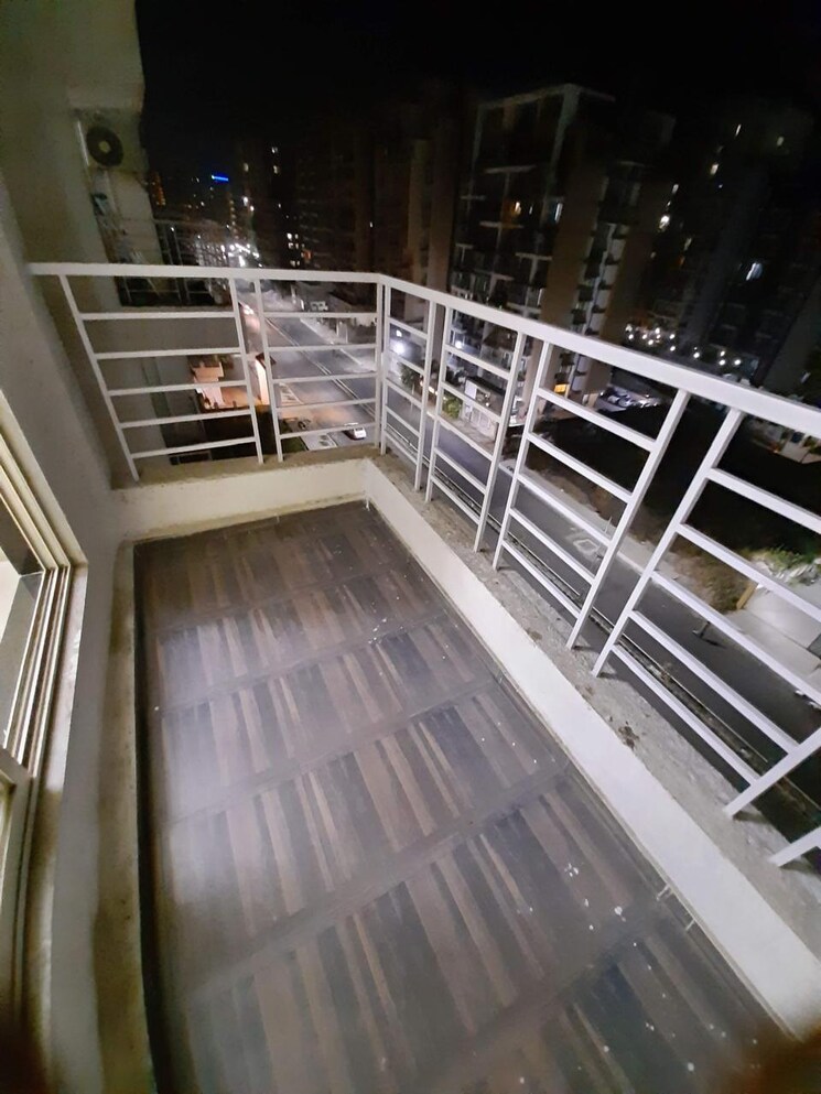 Balcony, ulwe sector 9 3 Bedroom 1400 Sq.Ft. Apartment In Ulwe Sector 9 Navi Mumbai 9506146