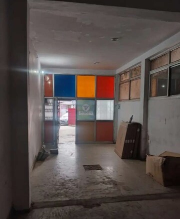  Office Space For Rent in Hazratganj