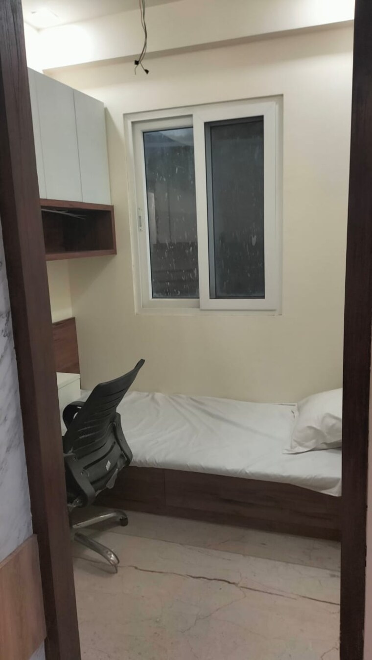 Room, vrindavan yojna 2.5 Bedroom 1036 Sq.Ft. Apartment In Vrindavan Yojna Lucknow 9506172