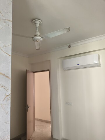 Furnished Amenities in 3 BHK Apartment at Pareena Coban Residences, Sector 99a – for Rent