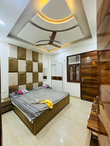 Bedroom in 2 BHK Builder Floor at Dwarka Mor – for Rent