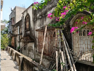 3.5 BHK Villa For Sale in Nazirabad