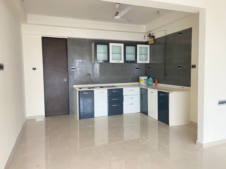 Kitchen, pharande-puneville 3 Bedroom 1927 Sq.Ft. Apartment In Punawale Pune 9506232