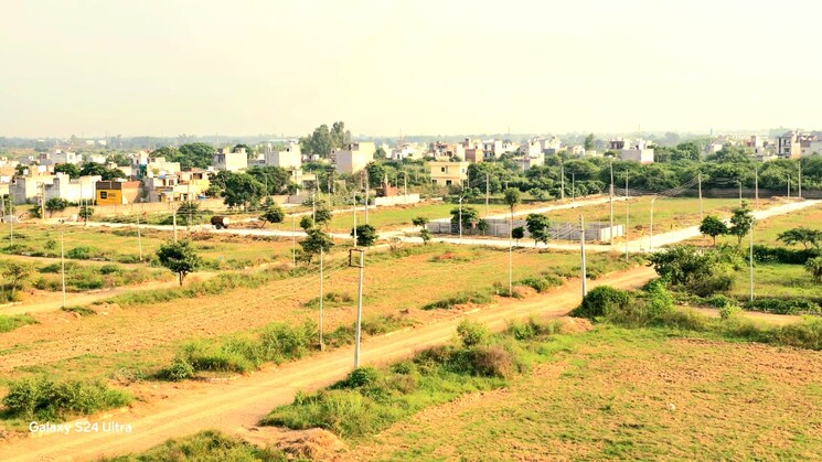 undefined, dera bassi  80 Sq.Yd. Plot In Dera Bassi Mohali 9506240