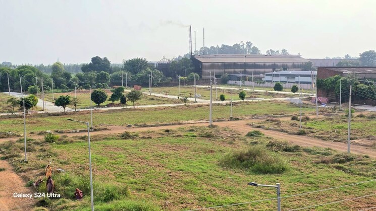 undefined, dera bassi  80 Sq.Yd. Plot In Dera Bassi Mohali 9506240