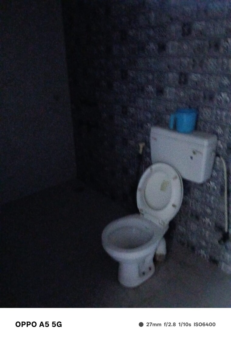 Bathroom, sector 41 2 Bedroom 162 Sq.Mt. Builder Floor In Sector 41 Noida 9506261