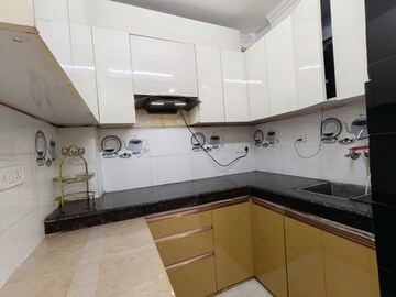 Kitchen in 1 BHK Builder Floor at Uttam Nagar West – for Rent