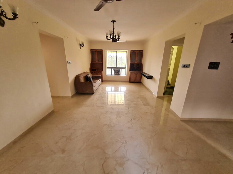 Room, lunkad-goldcoast 3 Bedroom 1600 Sq.Ft. Apartment In Viman Nagar Pune 9506282