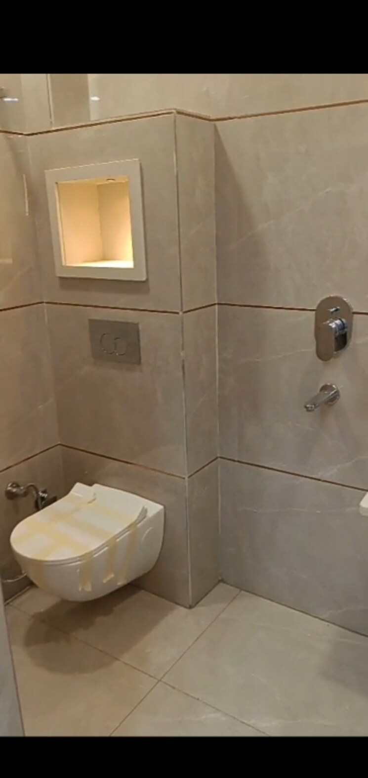 Bathroom, dwarka mor 4 Bedroom 1107 Sq.Ft. Builder Floor In Dwarka Mor Delhi 9506293