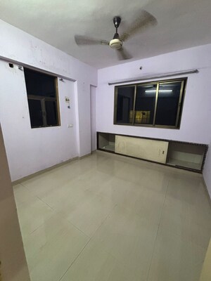2 BHK Apartment For Rent in Surbhi CHS Kurla, Kurla East
