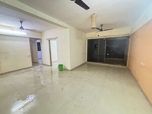Room in 2 BHK Apartment at Surbhi CHS Kurla, Kurla East – for Rent