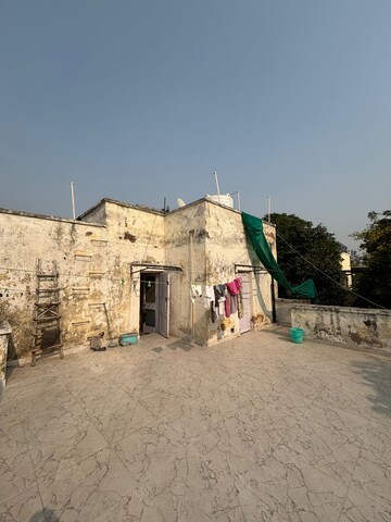  Plot For Sale in Business Bay Central Ikon, Sector 105