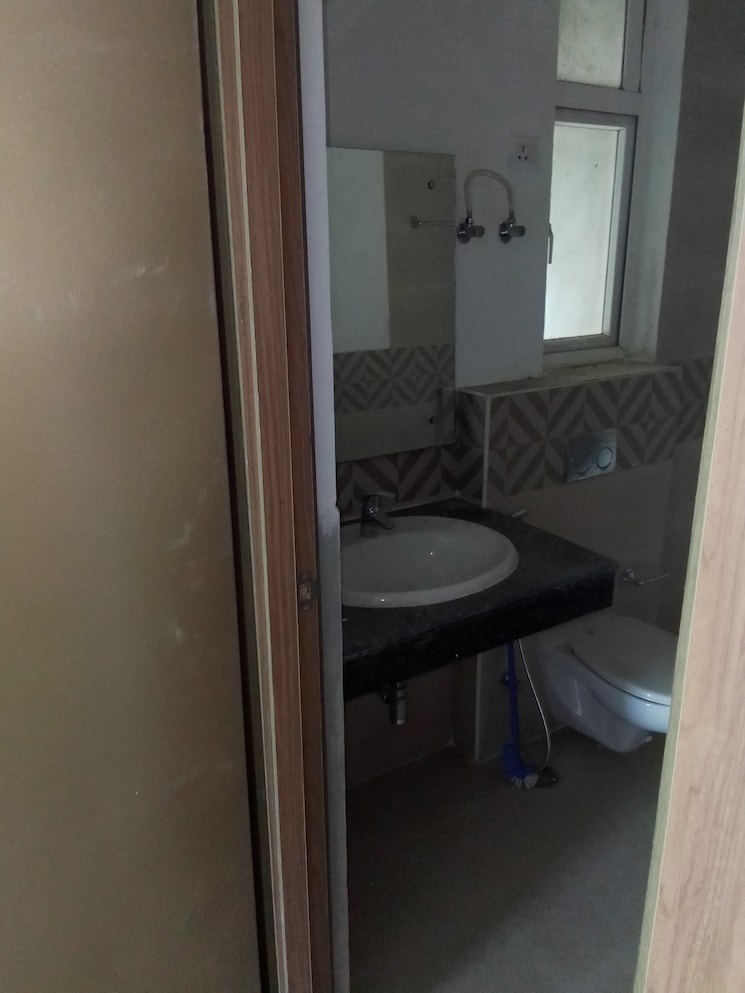 Bathroom, sector 104 3 Bedroom 1689 Sq.Ft. Apartment In Sector 104 Gurgaon 9506338