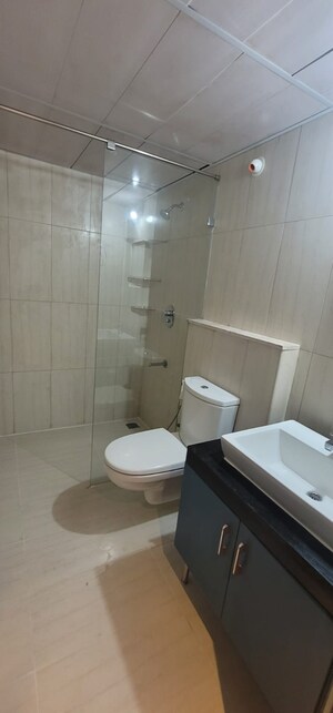 4 BHK Apartment For Rent in Prestige Misty Waters, Hebbal