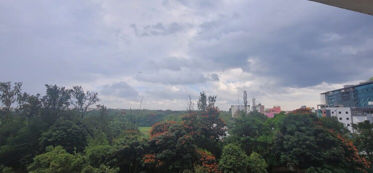 Master Bedroom, prestige-misty-waters 4 Bedroom 2375 Sq.Ft. Apartment In Hebbal Bangalore 9506336