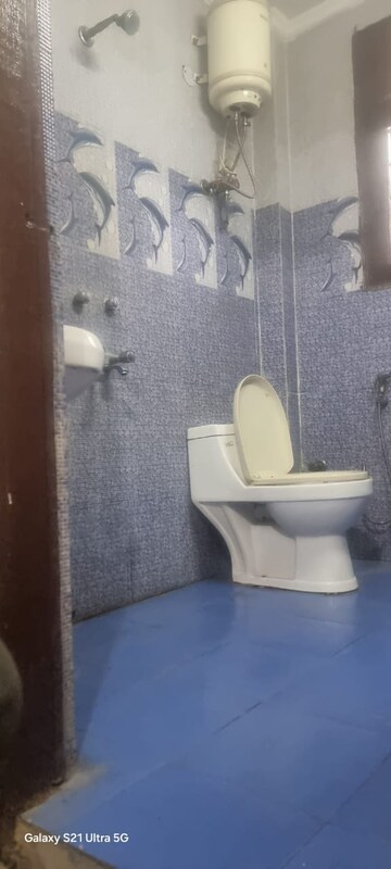 3 BHK Builder Floor For Rent in Defence Colony