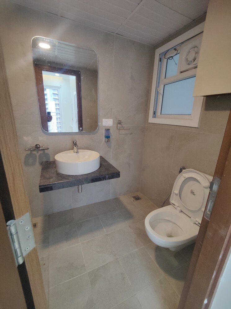 Bathroom, prestige-beverly-hills 3 Bedroom 2124 Sq.Ft. Apartment In Kokapet Hyderabad 9506390