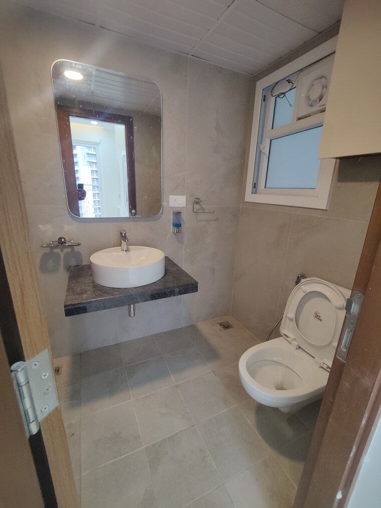 Bathroom, prestige-beverly-hills 3 Bedroom 2124 Sq.Ft. Apartment In Kokapet Hyderabad 9506390