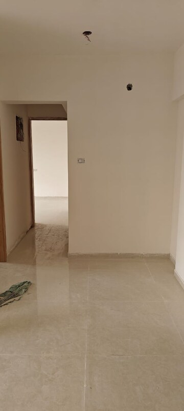 Room in 3 BHK Apartment at Kohinoor Viva Pixel, Dhanori – for Rent