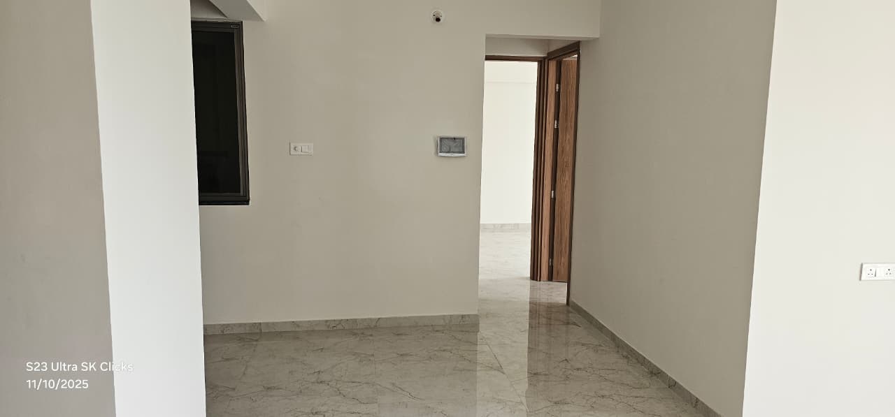 2 BHK Apartment For Rent in Goel Ganga Altus