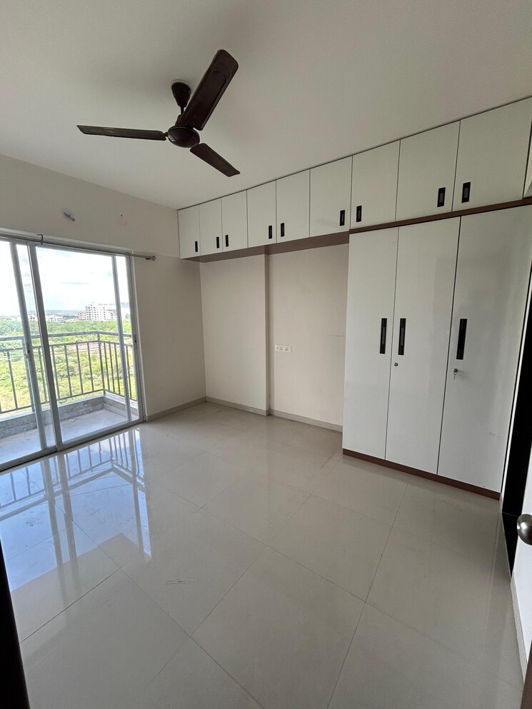 Room, mantra-montana-phase-1 2 Bedroom 750 Sq.Ft. Apartment In Dhanori Pune 9506405