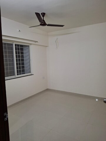 Room in 3 BHK Villa at Gera Planet Of Joy, Kharadi – for Rent