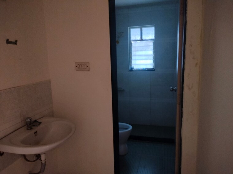 Bathroom, colonnade-apartment 2 Bedroom 800 Sq.Ft. Apartment In Kharadi Pune 9506421
