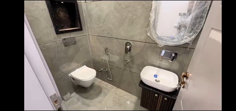 Master Bedroom, dwarka mor 4 Bedroom 1350 Sq.Ft. Builder Floor In Dwarka Mor Delhi 9506425