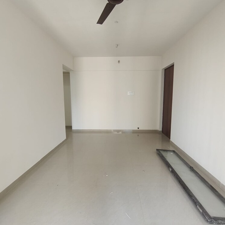 Room, paradigm-zenith-pushpanjali-residency-phase-iii 1 Bedroom 455 Sq.Ft. Apartment In Ghodbunder Road Thane 9506434