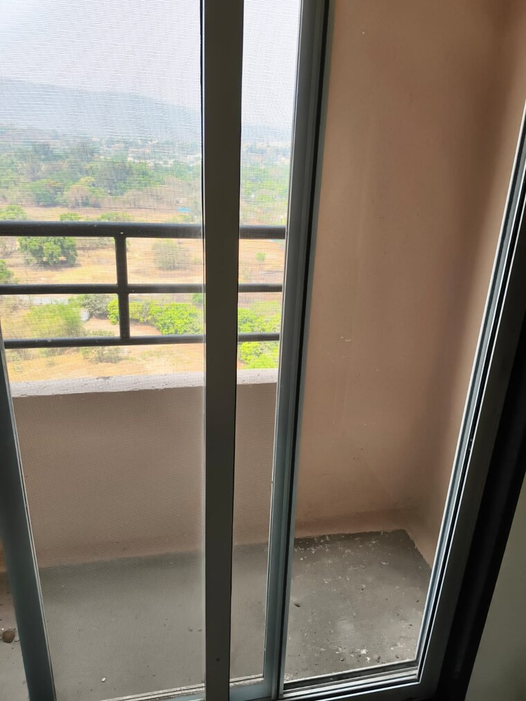 undefined, mahavir-kalpavruksha 1 Bedroom 647 Sq.Ft. Apartment In Ghodbunder Road Thane 9506435