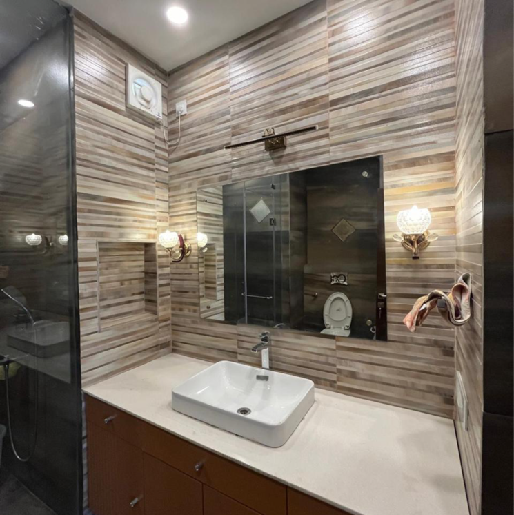 Bathroom, chattarpur 3 Bedroom 12000 Sq.Yd. Villa In Chattarpur Delhi 9506444