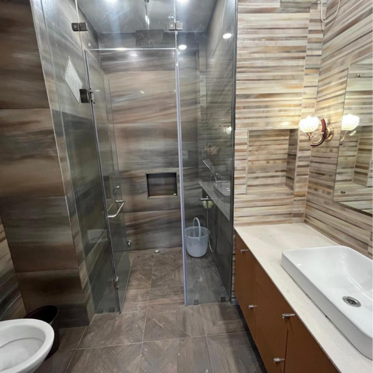 undefined, chattarpur 3 Bedroom 12000 Sq.Yd. Villa In Chattarpur Delhi 9506444