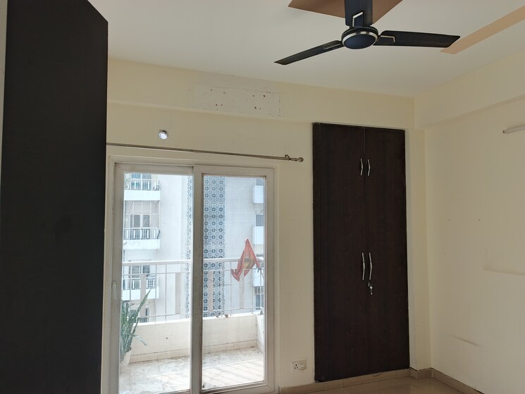 Room, samridhi-grand-avenue 3 Bedroom 1380 Sq.Ft. Apartment In Tech Zone 4 Greater Noida Greater Noida 9506449