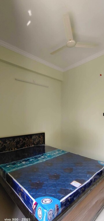 Room in 1 BHK Apartment at Kondapur – for Rent