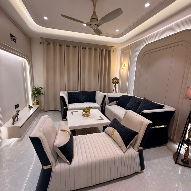 Team Area, connaught place 3 Bedroom 2200 Sq.Ft. Builder Floor In Connaught Place Delhi 9506523