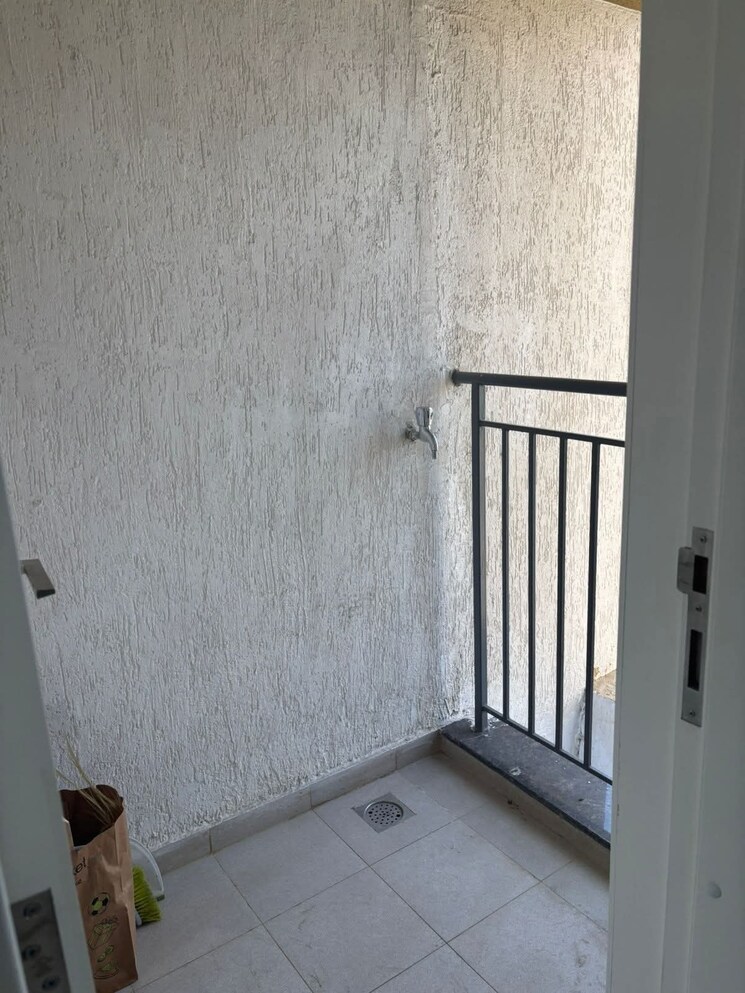 Balcony, godrej-park-ridge 1 Bedroom 460 Sq.Ft. Apartment In Manjari Pune 9506526